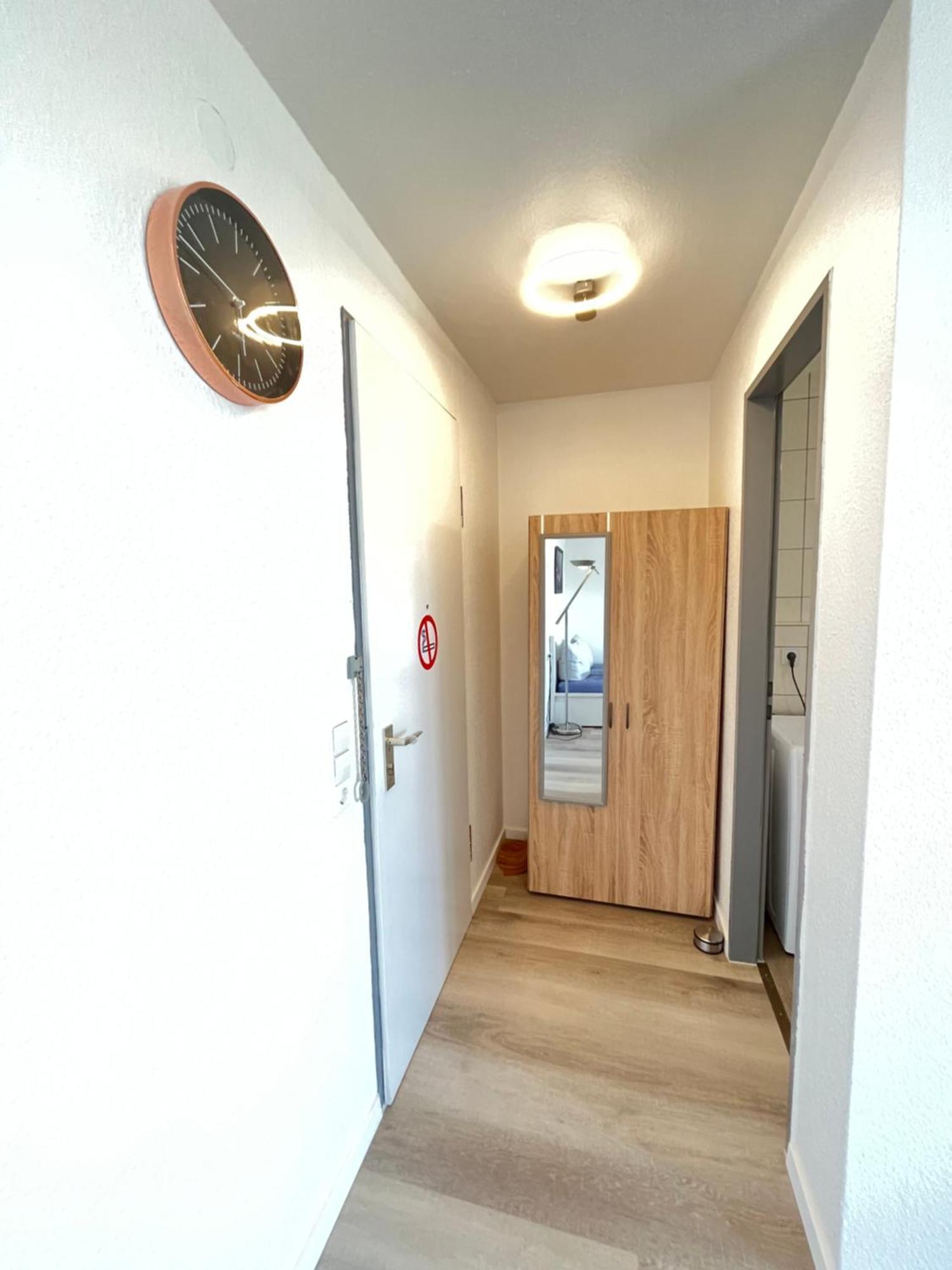 Outletcity Apartment Ferienwohnung Metzingen Metzingen  Extérieur photo