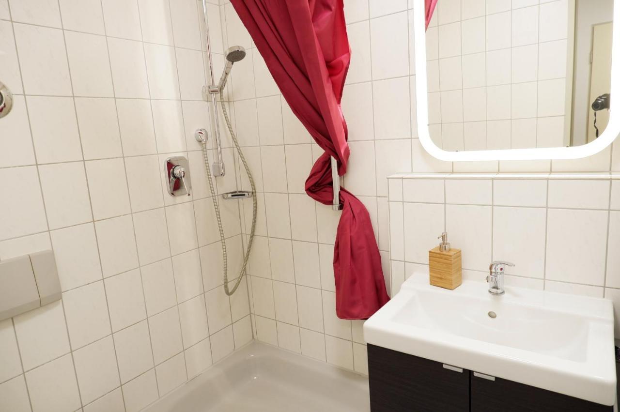 Outletcity Apartment Ferienwohnung Metzingen Metzingen  Extérieur photo