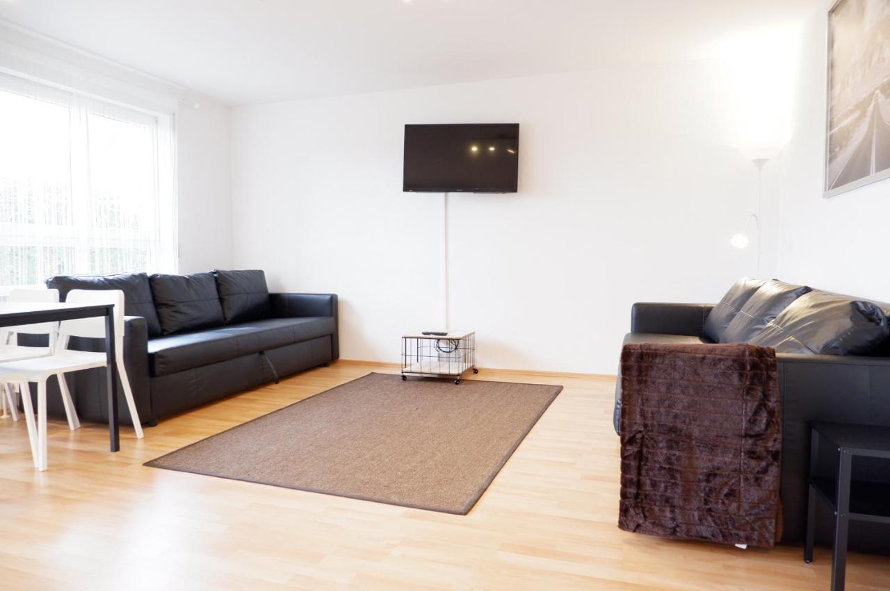 Outletcity Apartment Ferienwohnung Metzingen Metzingen  Extérieur photo