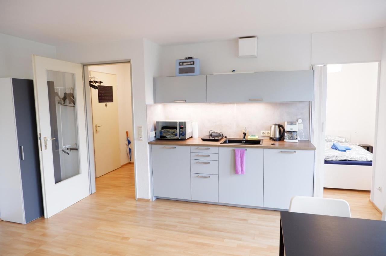 Outletcity Apartment Ferienwohnung Metzingen Metzingen  Extérieur photo